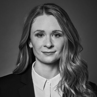 Jennifer Frost Portrait Img